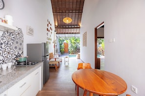 Villa, 1 Bedroom | Private kitchen