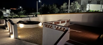 Chambre '2' avec piscine partagée