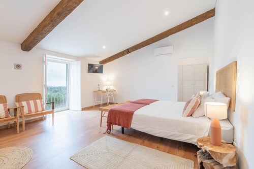 'Room 3' with Shared Pool