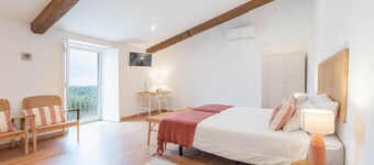 'Room 3' with Shared Pool