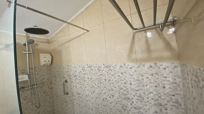 Shower, towels