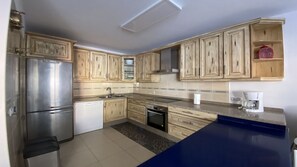 Fridge, oven, dishwasher, coffee/tea maker - CASA LAURA, BORBALAN (Valle Gran Rey)