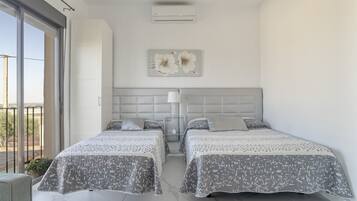 1 soverom, strykejern/-brett, wi-fi og sengetøy