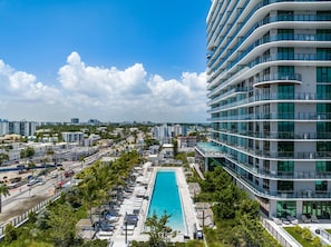 Exterior - Miami Beach Retreat Cozy 1BR Steps from the Shore! (Miami Beach)