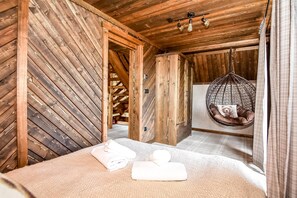 Domek 2 typu Deluxe z jacuzzi i widokiem na góry