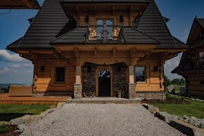 واجهة المنشأة