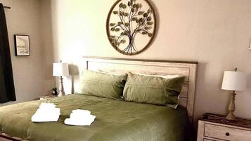3 bedrooms, iron/ironing board, travel crib, WiFi