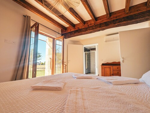 Grand gîte familial pour 15 pers., confort et nature en Berry