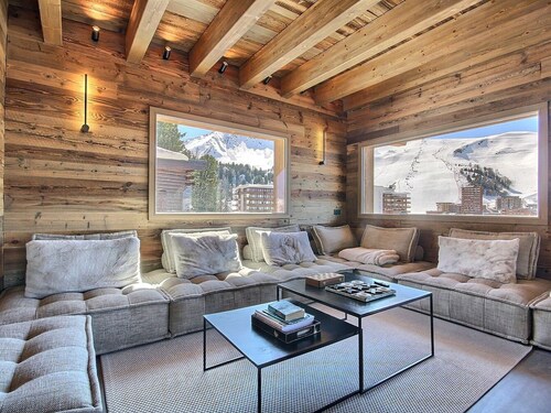 Chalet neuf avec jacuzzi et sauna