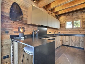 Réfrigérateur, lave-vaisselle