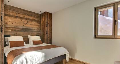 Chalet neuf Ă La Plagne avec parking et sauna