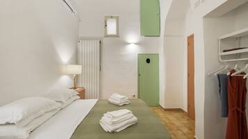 2 Schlafzimmer, Schreibtisch, WLAN, Bettwäsche