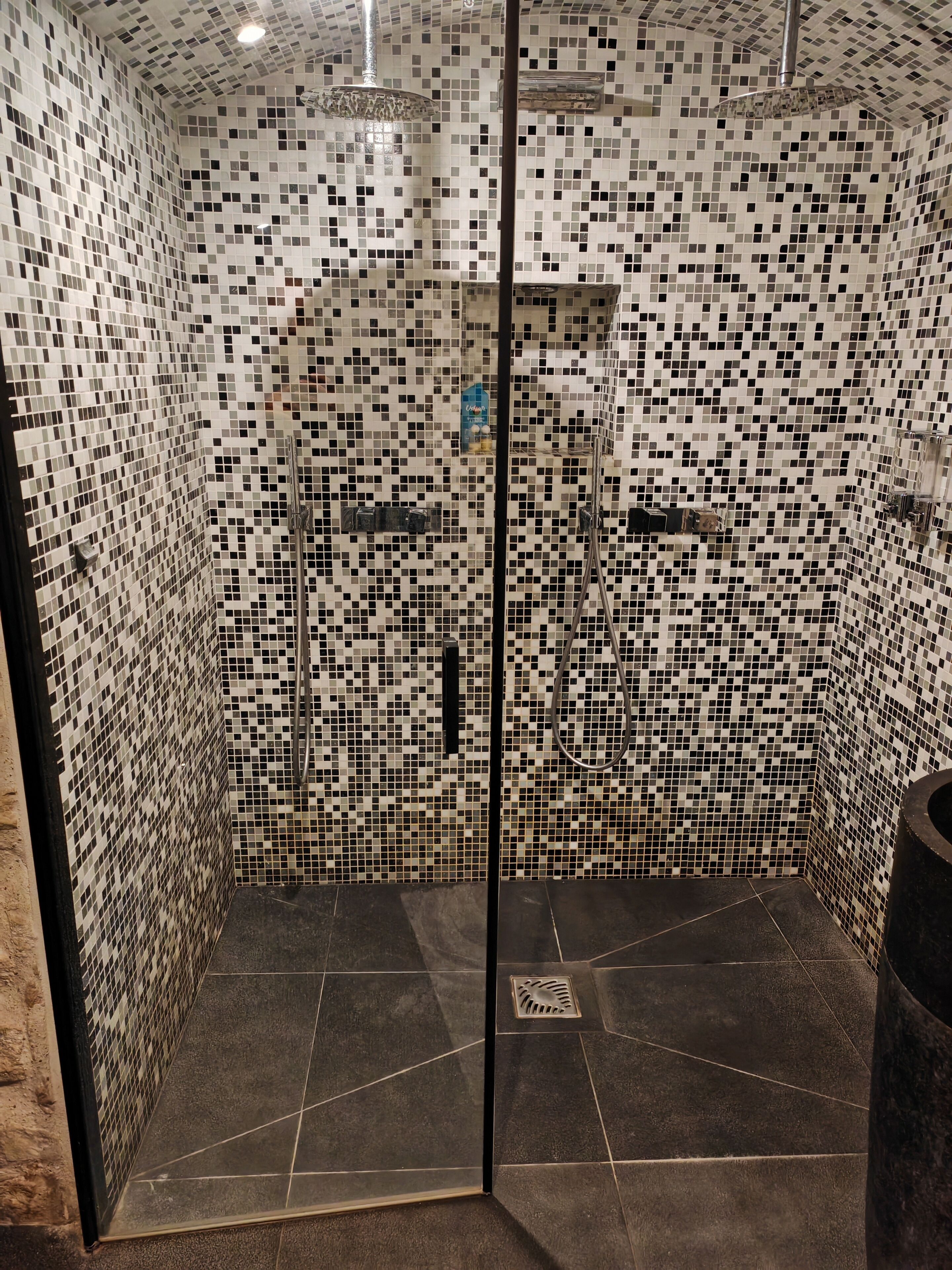 Departamento de diseñador, vista al jardín (MAISON DU JARDIN) | Baño