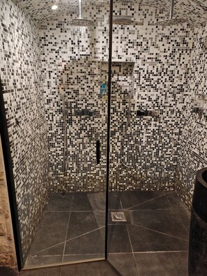 Design Apartment, Garden View (MAISON DU JARDIN) | Bathroom - villa raspail (Ivry-sur-Seine)