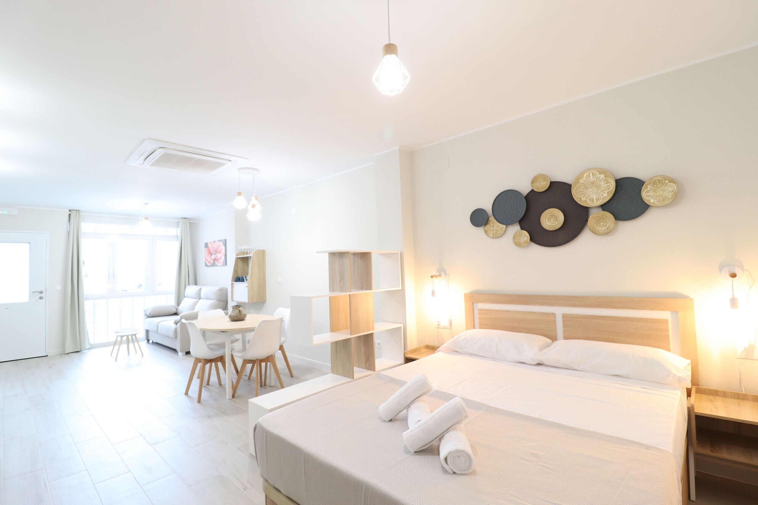 Iron/ironing board, free WiFi, bed sheets, wheelchair access