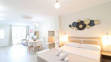 Iron/ironing board, free WiFi, bed sheets, wheelchair access