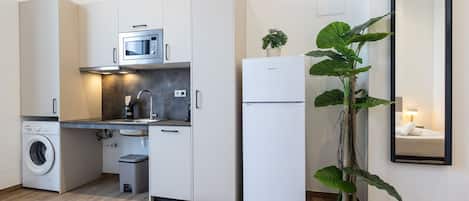 Frigorífic, microones, forn i rentaplats