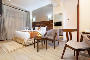 Standard Double Room, City View | Free WiFi, bed sheets