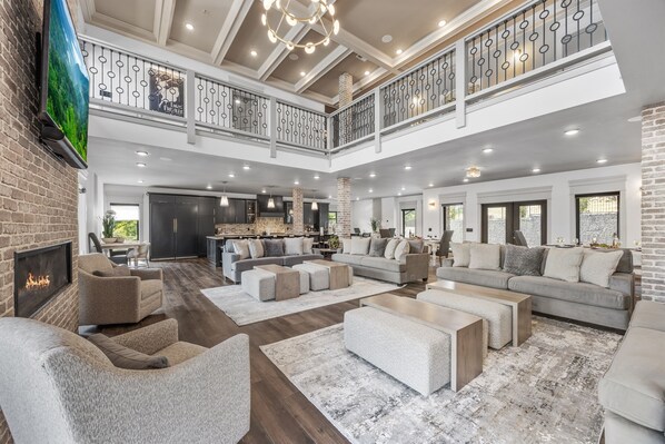 Smart TV, fireplace, video games, offices