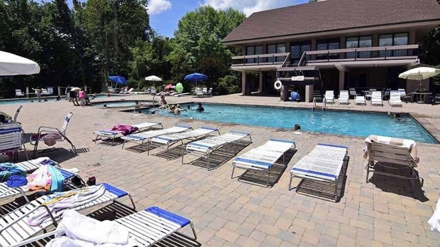 Gatlinburg Hideaway with Fireplace