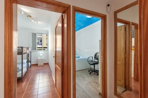 3 chambres, Wi-Fi, literie fournie