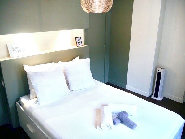 1 bedroom, WiFi, bed sheets