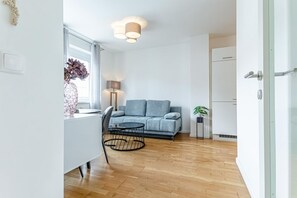 Smart TV - Chic & Contemporary 1BR+1LR Apt. in Central Vienna (Vienna)