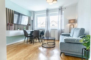 Smart TV - Chic & Contemporary 1BR+1LR Apt. in Central Vienna (Vienna)