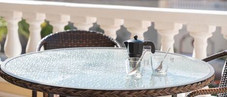 屋外ダイニングエリア