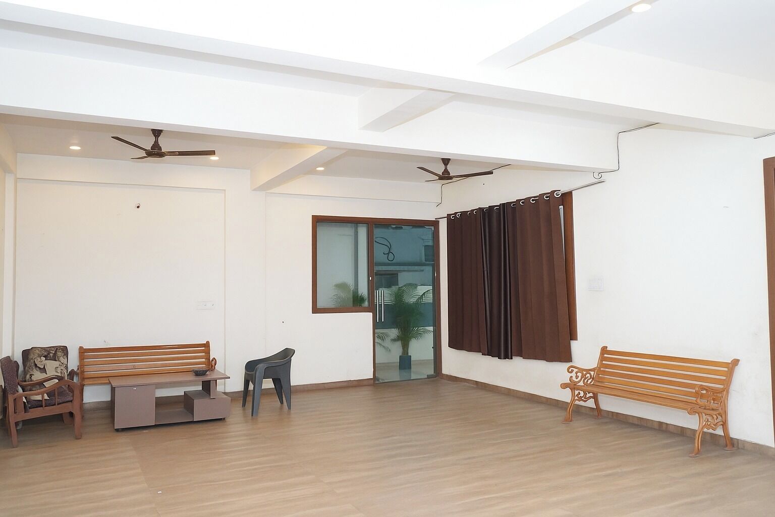 Reception hall