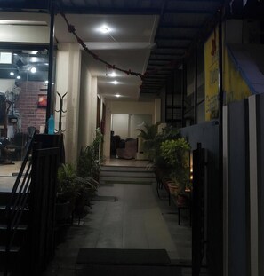 Exterior - Hotel Shubhshree (Indore)