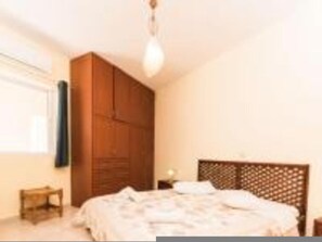 House, Smoking | 8 bedrooms, soundproofing - Prokimea Seaview Apartments (Lefkada)