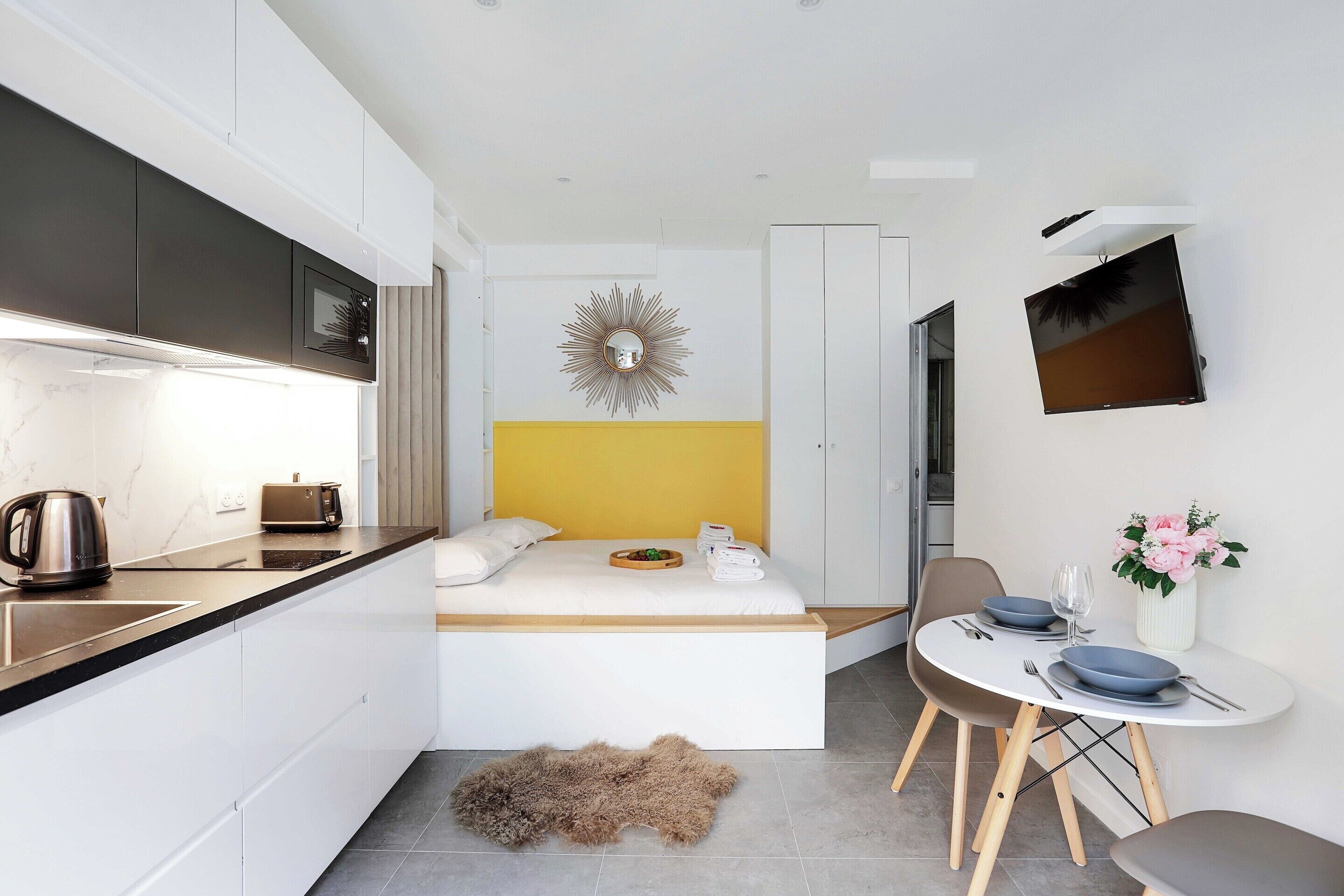 1 bedroom, laptop workspace, iron/ironing board, bed sheets
