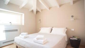 2 camere, ferro/asse da stiro, Wi-Fi, lenzuola