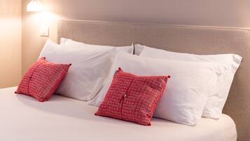 1 camera, ferro/asse da stiro, Wi-Fi, lenzuola