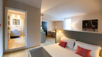 1 chambre, fer et planche Ă repasser, Wi-Fi, draps fournis