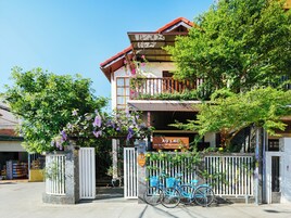 Fachada da propriedade