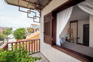 Deluxe Double Room | Terrace/patio