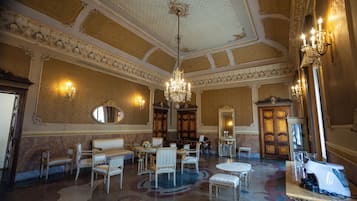 Zona de estar del vestíbulo