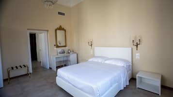 Deluxe Suite, Balcony, Sea View