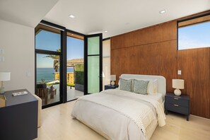 4 habitaciones, tabla de planchar con plancha y wifi gratis 