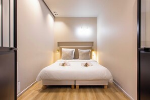 Apartment | 2 bedrooms, laptop workspace, iron/ironing board, bed sheets - Magnificent Apartment - 2br/4p - Bourse (Paris)