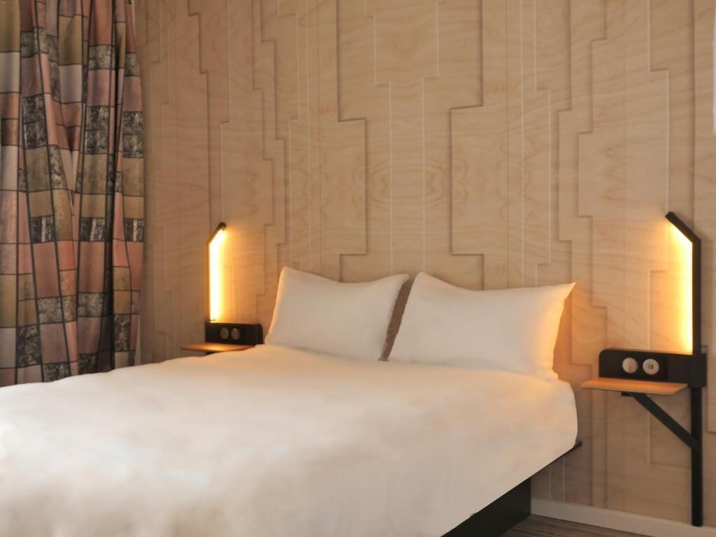 Classic Double Room | Iron/ironing board, free WiFi