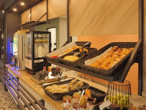 Frühstücksbuffet unter der Woche gegen Gebühr