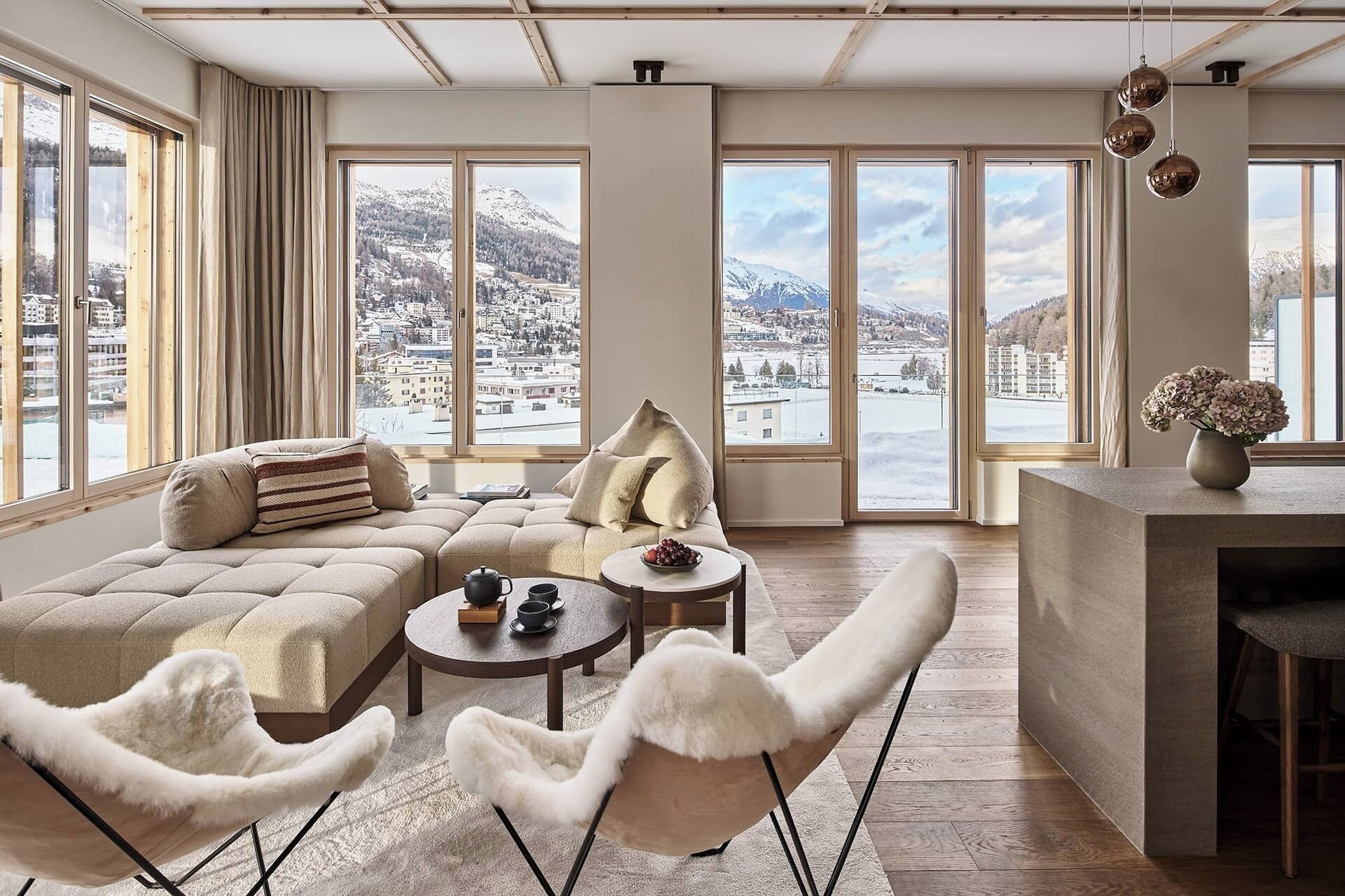 Penthouse | Een bureau, een laptopwerkplek, gratis babybedden, gratis wifi