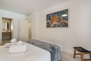 Apartment | 2 bedrooms, iron/ironing board
