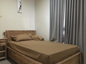 3 habitaciones y ropa de cama
