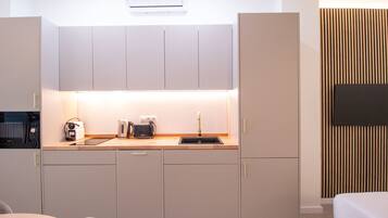 Een strijkplank/strijkijzer, gratis wifi