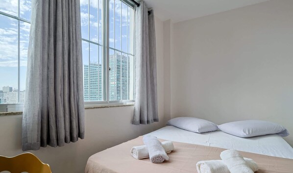 1 bedroom, WiFi, bed sheets