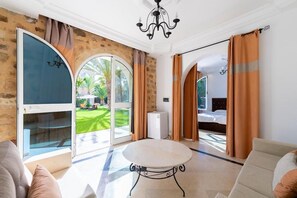 Cobertura luxo, vista para a piscina | Wi-Fi de cortesia